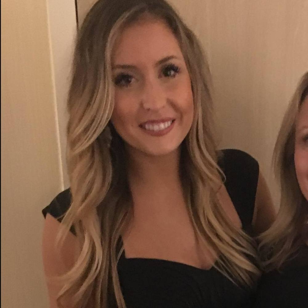 Meet your Posher, Lily